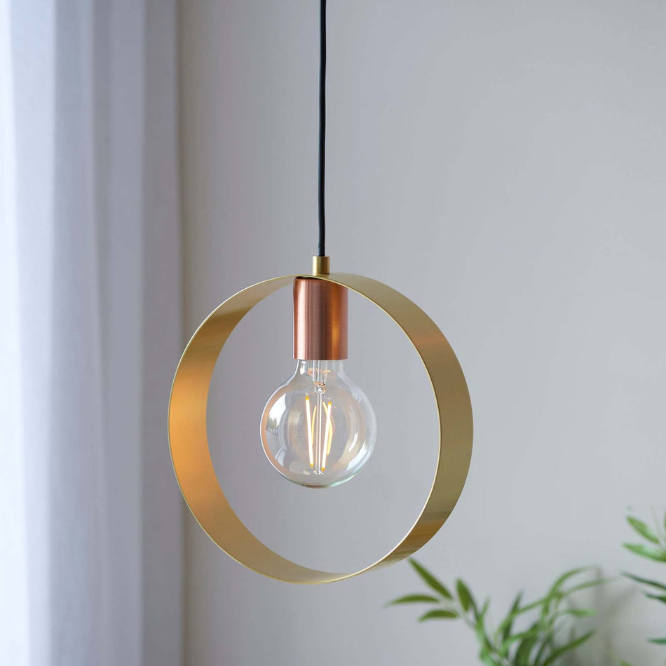 Hoop 1lt Pendant Brushed brass, nickel & copper plate